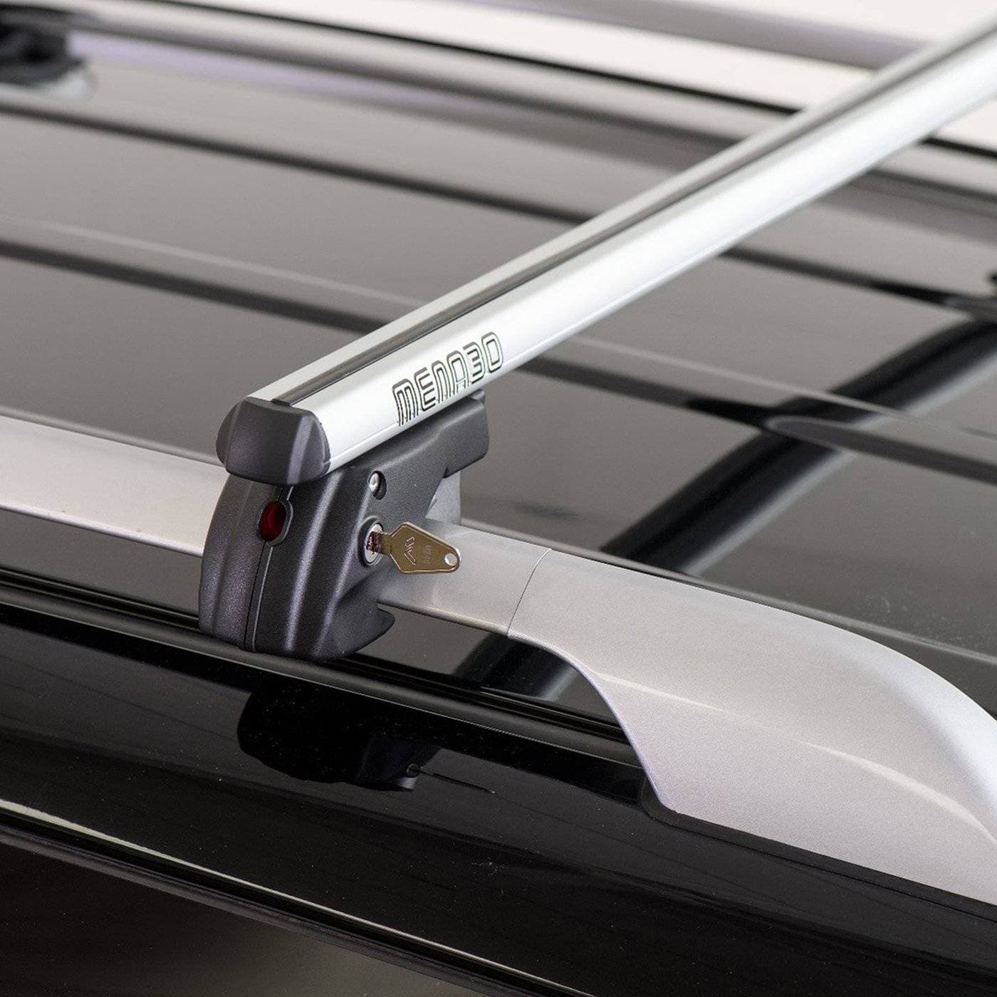 Strešný nosič Menabo Sherman Silver Ford Mondeo Kombi MK3 (2001–2006) — Klasické lyžiny
